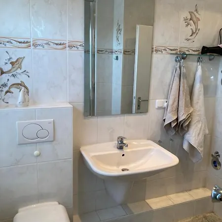 Kuestenbude Sonne * Grömitz